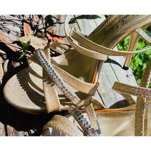 De Blossom Collection Glitter Heels ✨ Womens 6 Gold & Rhinestone Embellished